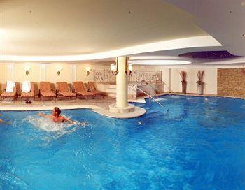 Residence Marisol Camere & Appartamenti - Mezzana Centre エクステリア 写真